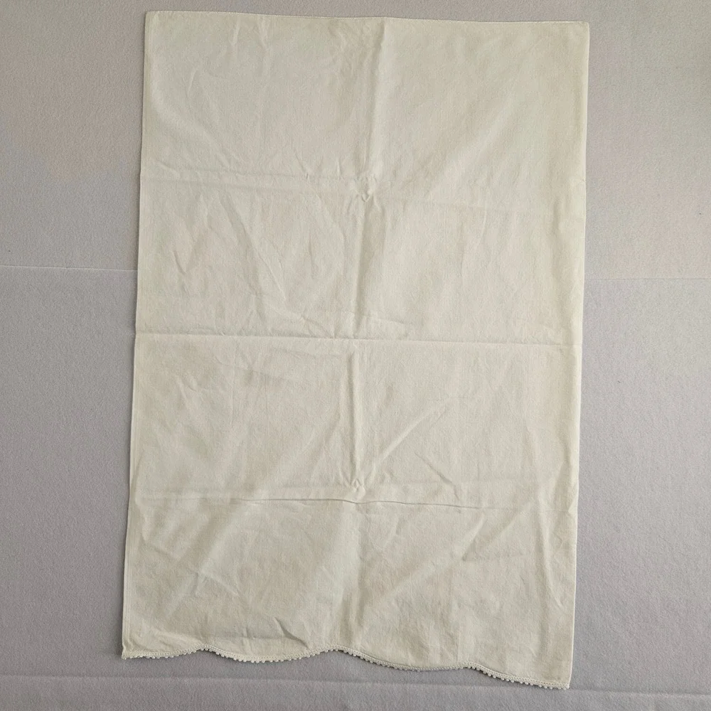 Vtg Cream Embroidered Pillowcase Pink Floral Hand Work Scalloped Crochet‎ Edge